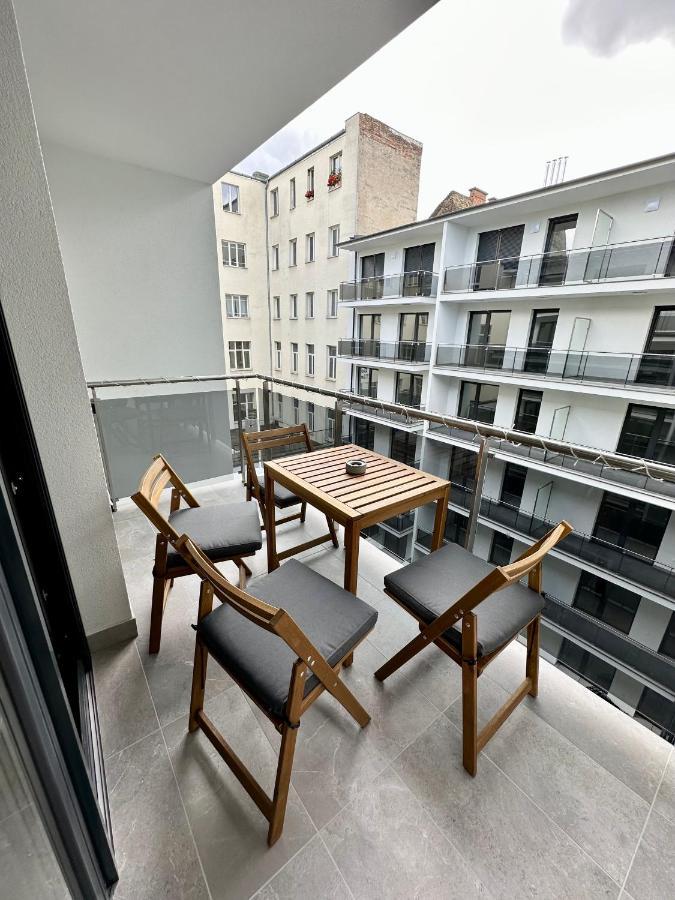 Cityscape ~ Ac/indoor Parking/balcony Апартаменти